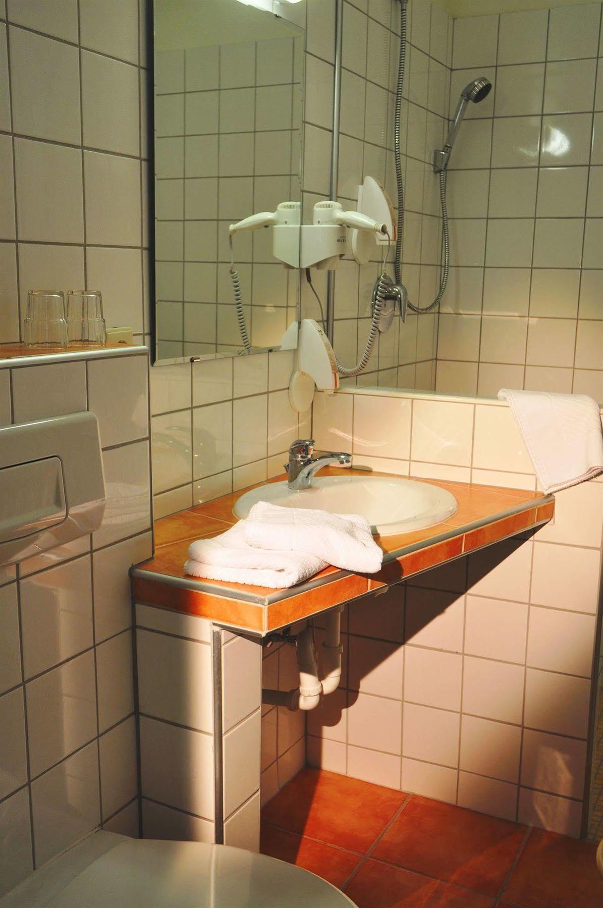 Hotel Gasthof Am Selteltor Wiesensteig Экстерьер фото